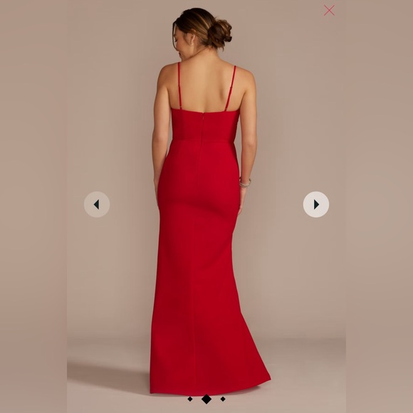 crepe keyhole sheath with side slit - Picture 2 of 3